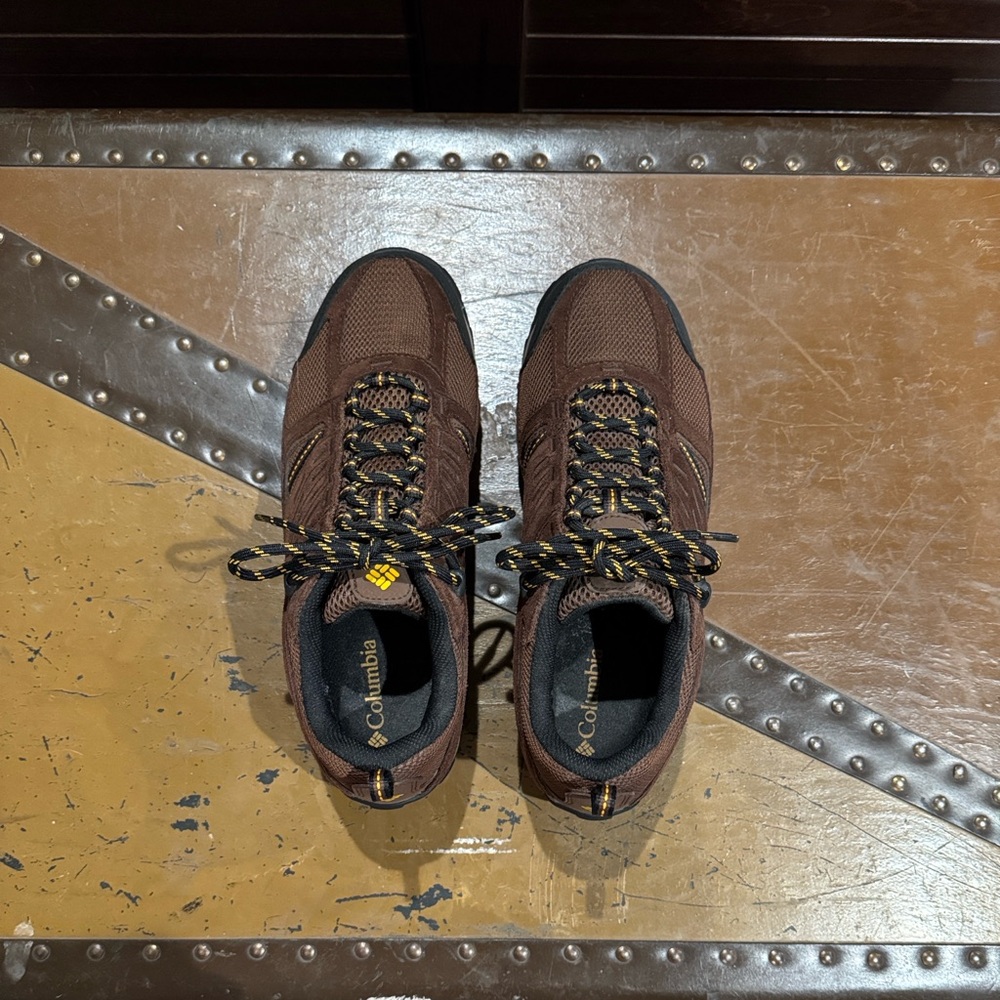 Columbia Black and Tan Outdoor Boots